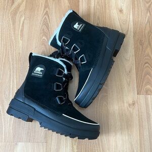 Sorel Black Winter Boots with White Fur